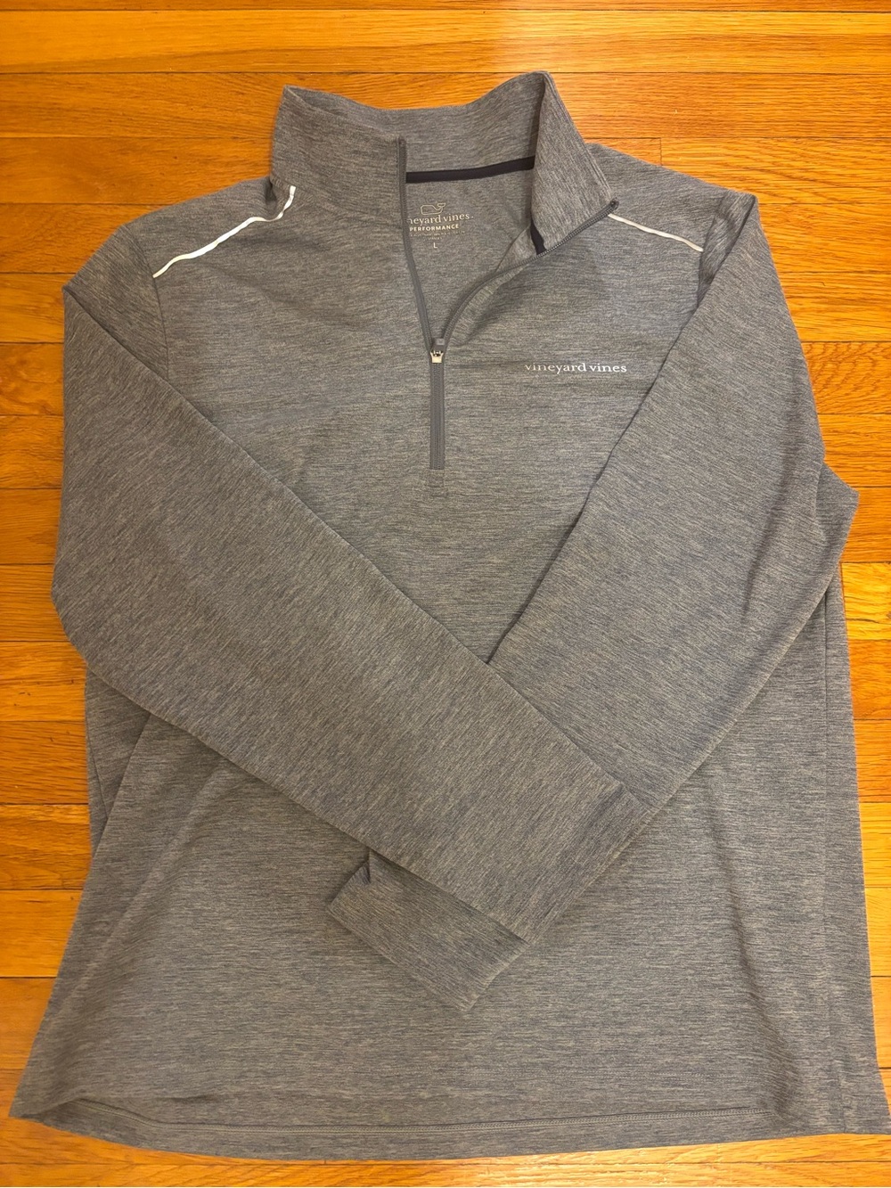 Vineyard Vines Men's Gray Heather Quarter-Zip Performance Pullover